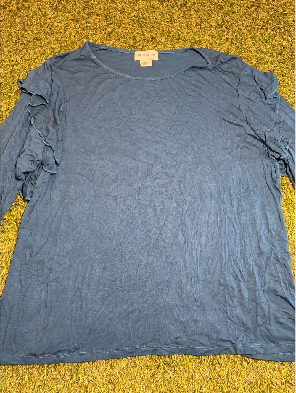 Liz Claiborne Blue Ruffle Sleeve Long Sleeve Shirt XL